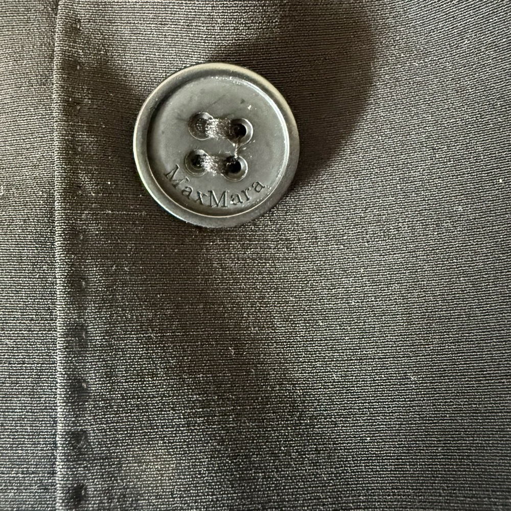 MaxMara Black Minimal Collarless Wool Blazer - Picture 11 of 14